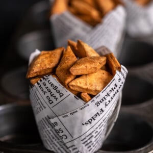 chilli cheese namak para served in a muffin liner