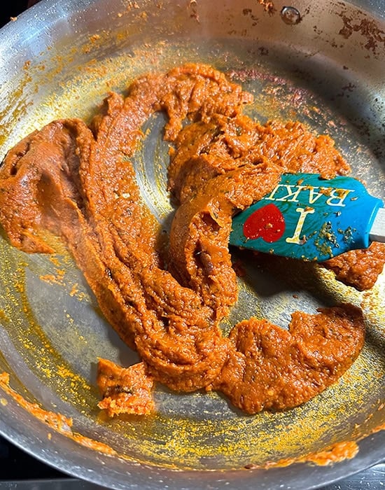 cooked masala in a pan