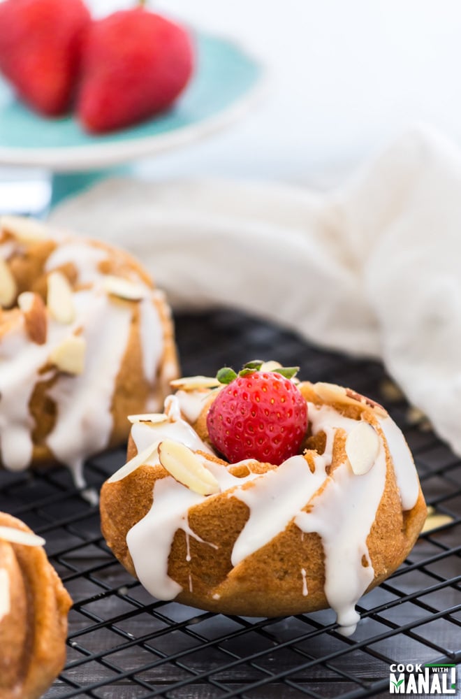 Eggless Cinnamon Mini Bundt Cakes