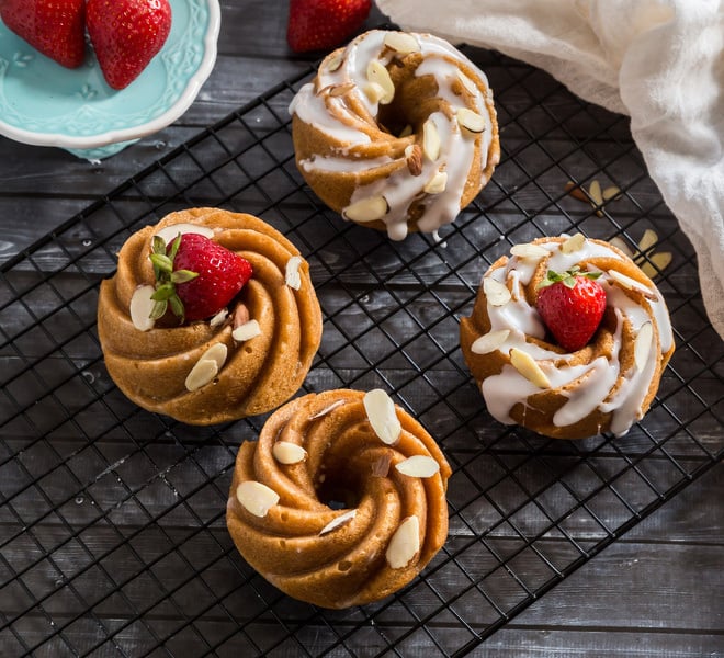 Eggless Mini Bundt Cakes