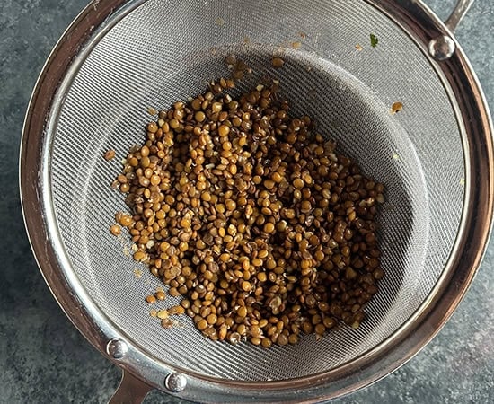 boiled dal in strainer